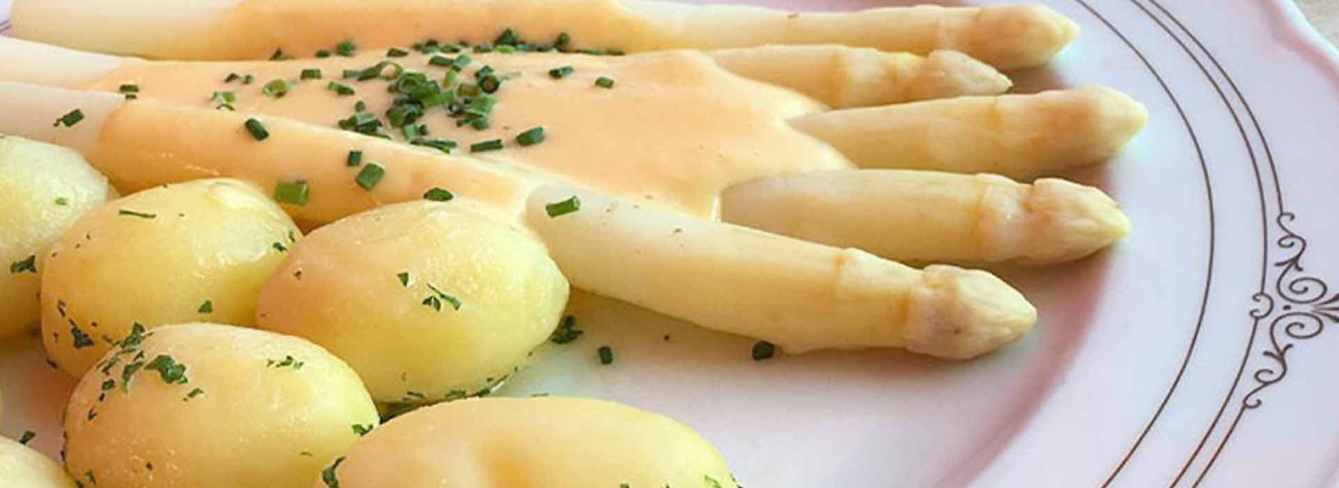 Flair Hotel Weinstube Lochner - leckere Spargelgerichte